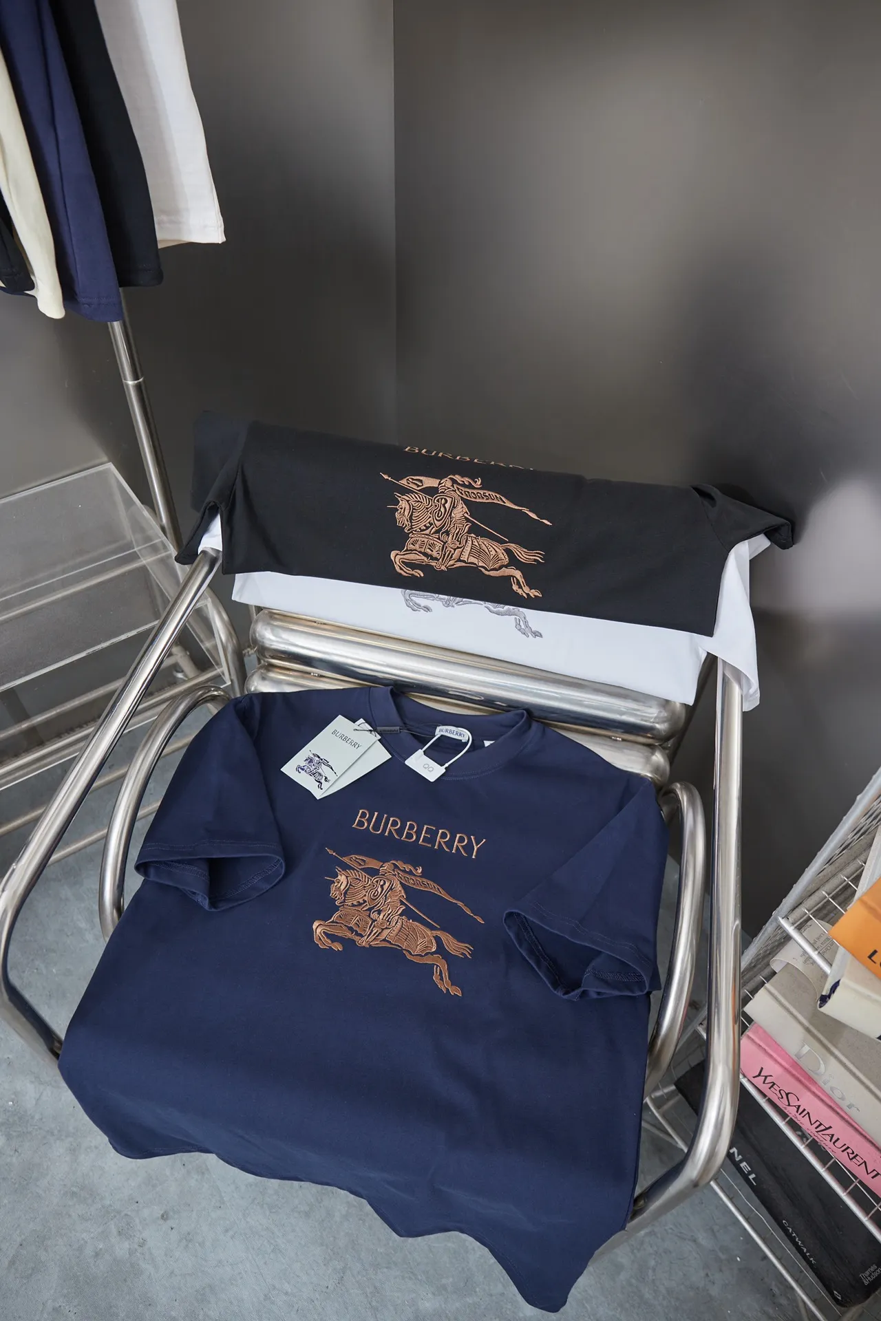 BBR 2026ss · 320 100% · 32 1X 1 ， · ， 。 ， ， ， ， 。 · · ：White /Royal Blue/Black Size：S M L XL